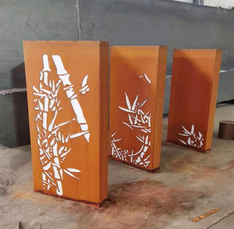 改则锈钢板灯箱